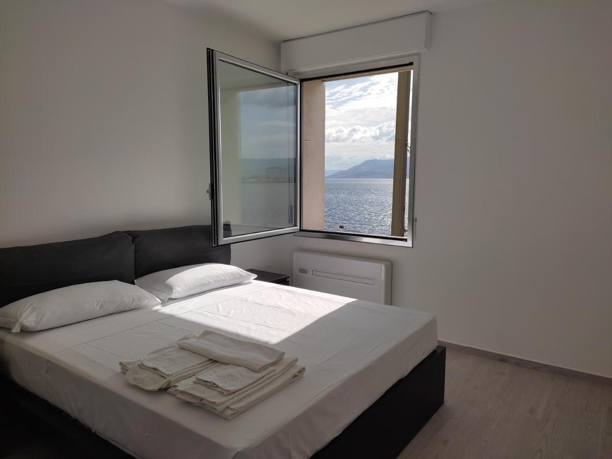 Miti Dello Stretto B&B เมสซีนา ภายนอก รูปภาพ